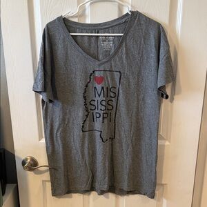 State of Mind Gray Mississippi Graphic V-Neck Tee with Red Heart